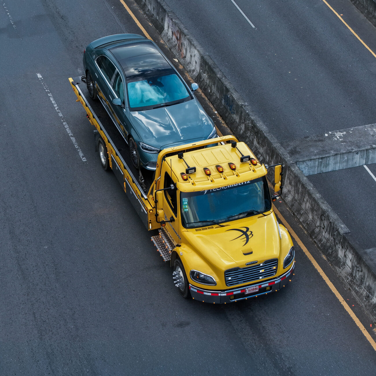 Grúa en ruta 27, servicio de grúa 24/7, grúa escazu