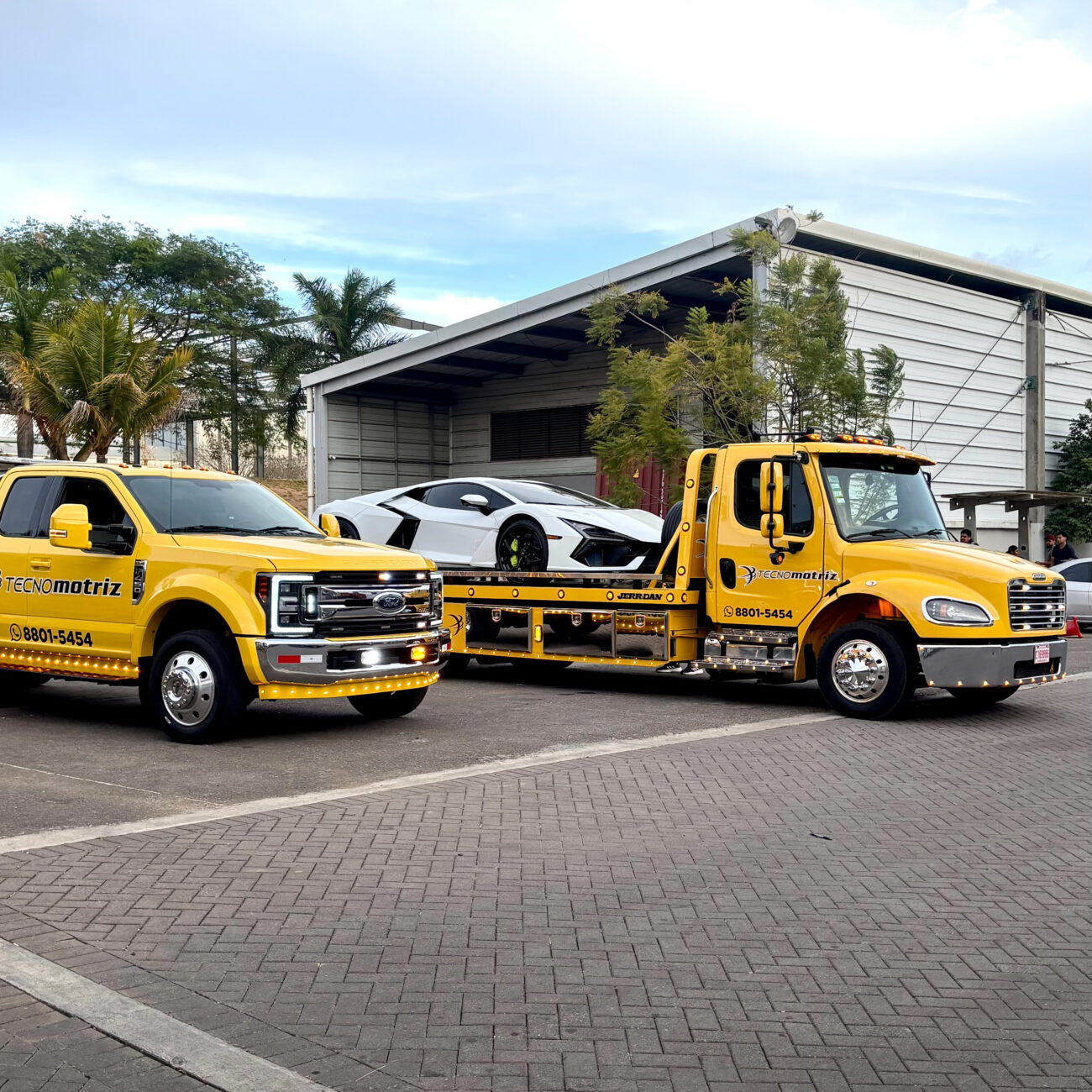 Grúa en ruta 27, servicio de grúa 24/7, grúa escazu